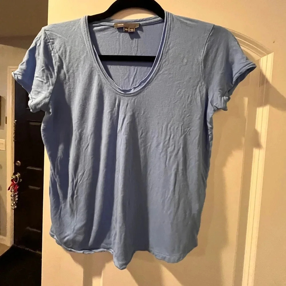 ~VINCE~ T-Shirt - XS